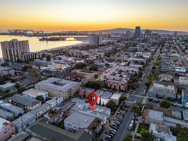 More Photos Of 1820 E 2nd St, Long Beach Apartments For Sale