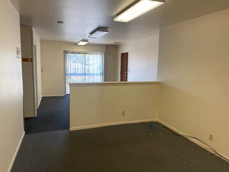 More Photos Of 3600 Clayton Rd, Concord Office Residential For Lease