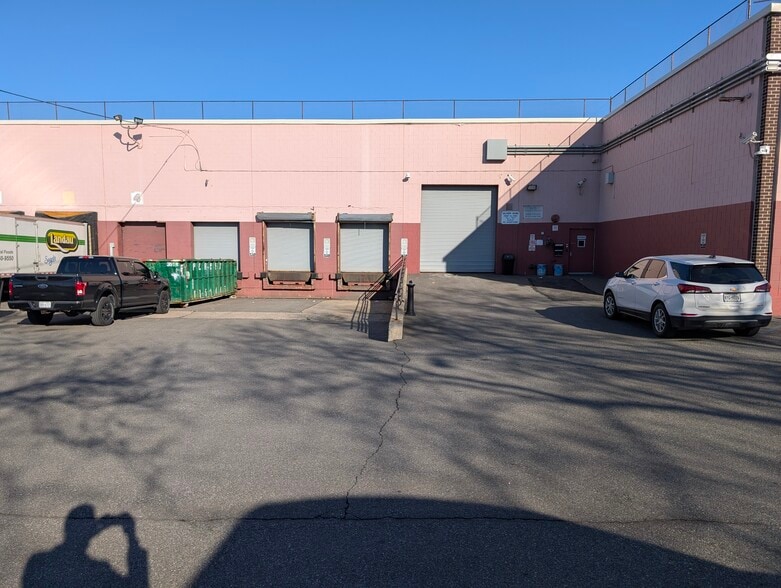 More Photos Of 10110 Foster Ave, Brooklyn Warehouse For Lease