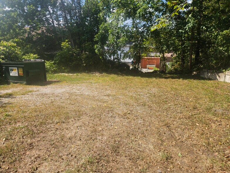 More Photos Of 114 College Ave, Factoryville Apartments For Sale
