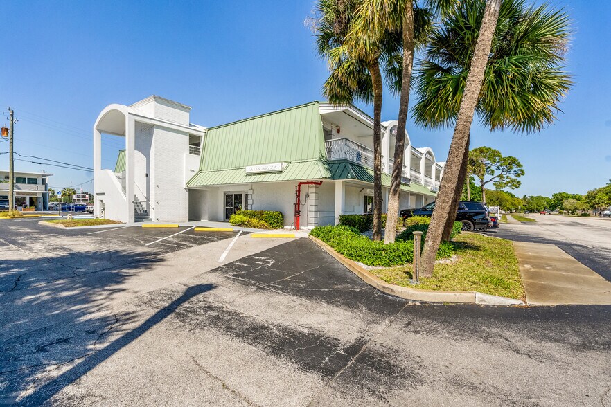 More Photos Of 1615 14th Ave, Vero Beach Medical For Sale