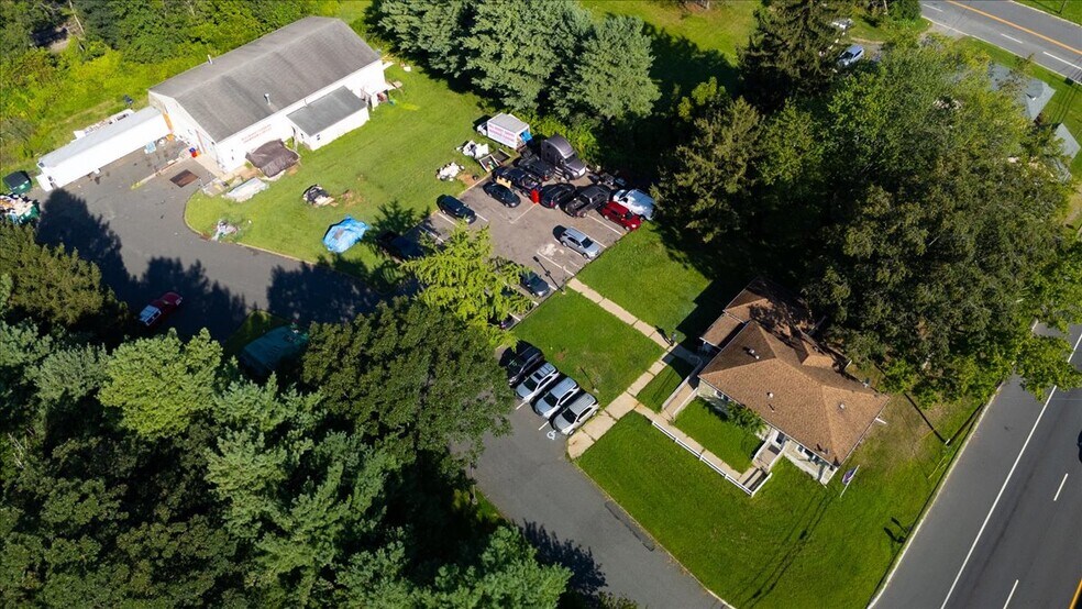 Primary Photo Of 121 US Highway 202, Ringoes Warehouse For Sale