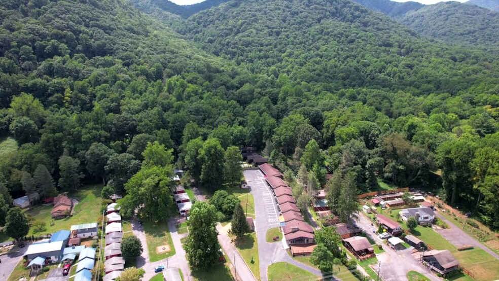 Primary Photo Of 1595 Soco Rd, Maggie Valley Hotel For Sale