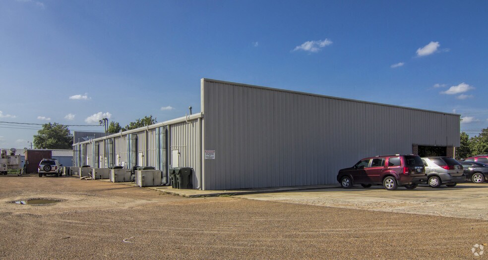 More Photos Of 105 Mueller Brass Rd, Covington General Retail For Sale