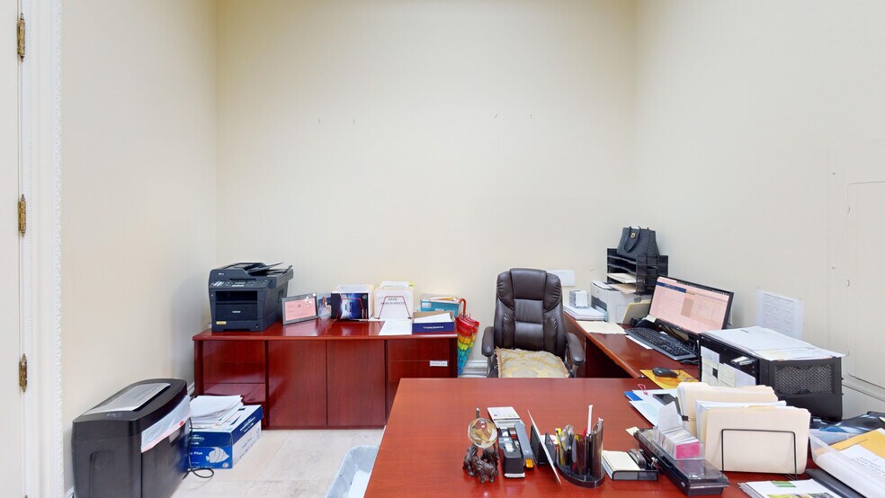 More Photos Of 1637 Sheepshead Bay Rd, Brooklyn Storefront For Sale