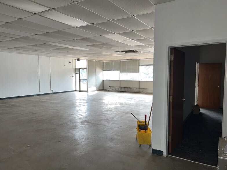 More Photos Of 5408 Interstate Dr, Shreveport Warehouse For Lease