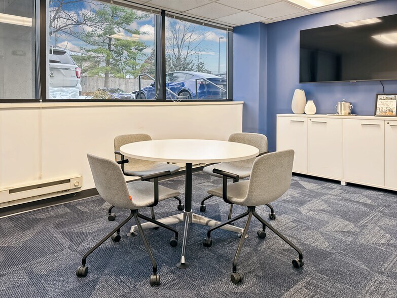 More Photos Of 10230 New Hampshire Ave, Silver Spring Coworking Space