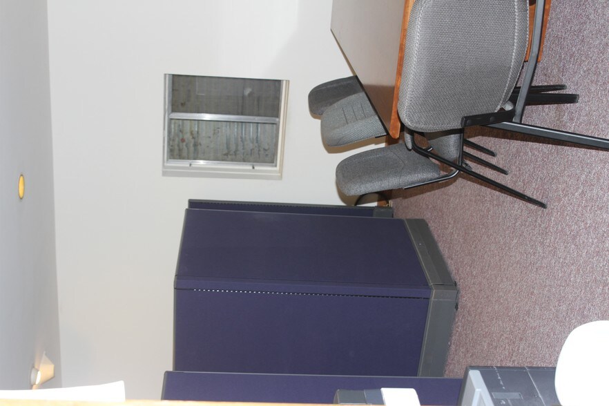 More Photos Of 201 E Dundee Rd, Palatine Office For Sale