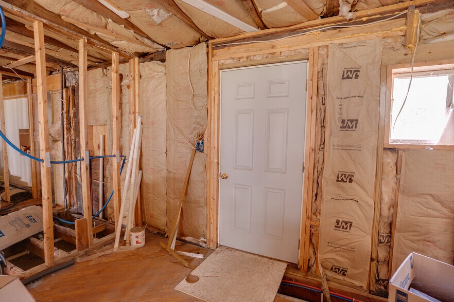 More Photos Of 236 N Main St, Milroy General Retail For Sale