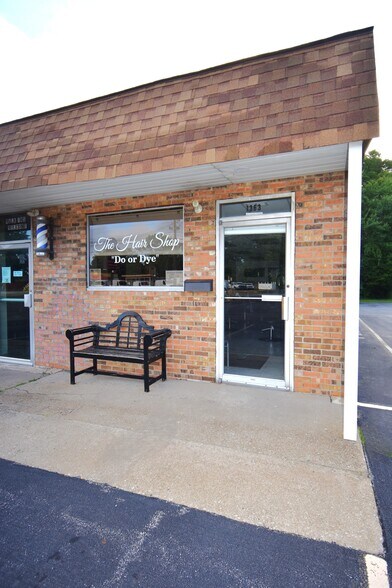 More Photos Of 1305-1363 S Raccoon Rd, Austintown Storefront For Sale