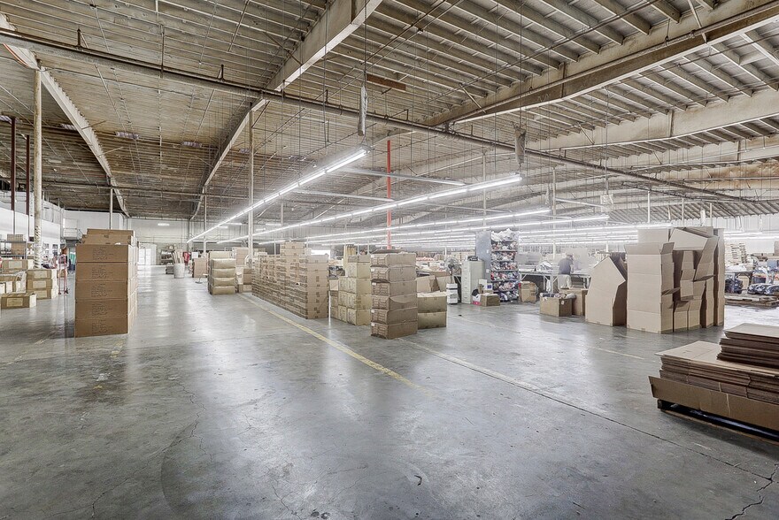 More Photos Of 1439 S Herbert Ave, Commerce Warehouse For Sale