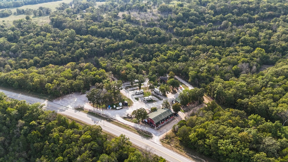 More Photos Of 8172 Highway 187, Eureka Springs Freestanding For Sale