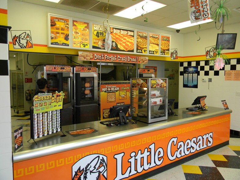 More Photos Of 14476 Horizon Blvd, El Paso Unknown For Lease