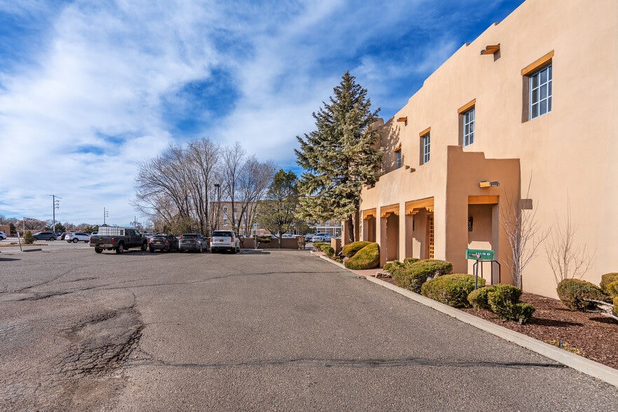 More Photos Of 1048 Paseo De Peralta, Santa Fe Office For Sale