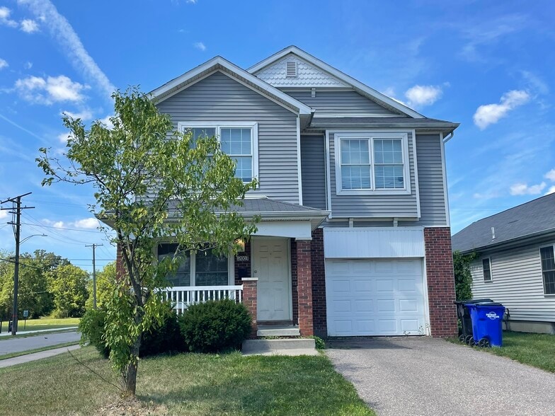 More Photos Of , Benton Harbor Multifamily For Sale