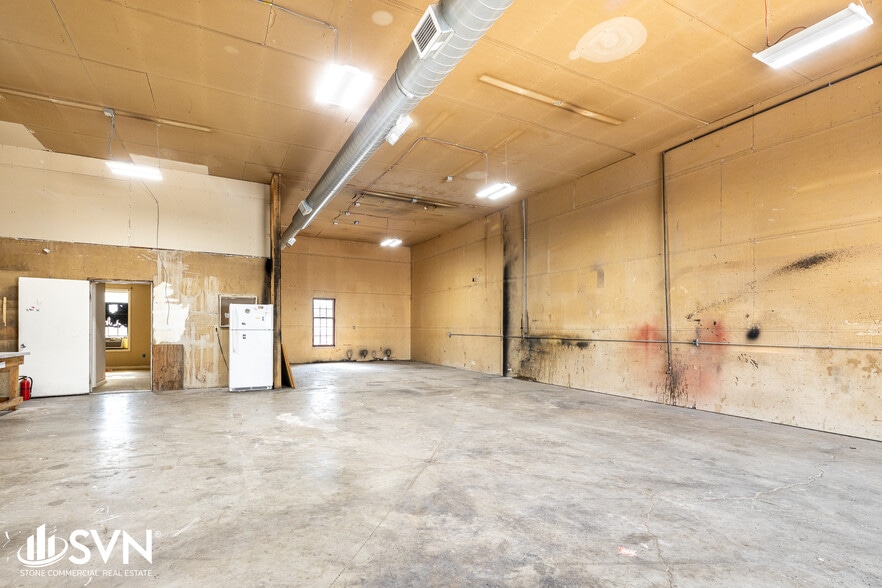 More Photos Of 225 Normandy Ct, Nicholasville Light Distribution For Lease