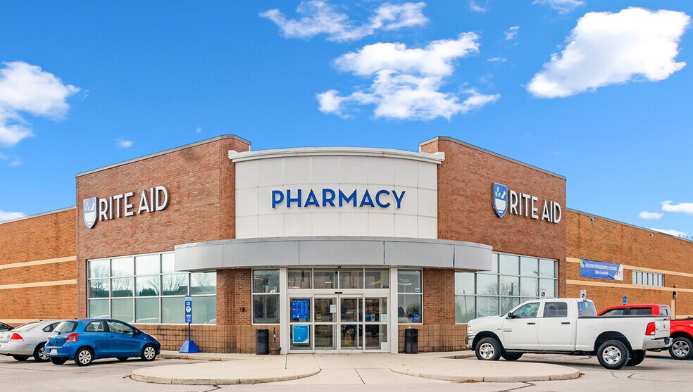 More Photos Of 1502 Executive Dr, Saint Marys Drugstore For Lease