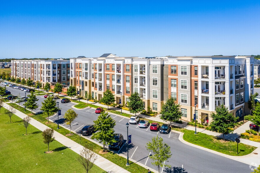 More Photos Of 7420 N Rea Park Ln, Charlotte Apartments For Lease