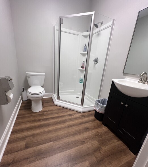 More Photos Of 347 Prado Way, Greenville Office For Sale