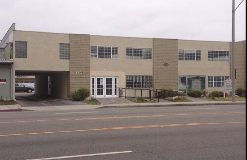 More Photos Of 3530 Long Beach Blvd, Long Beach Office For Lease