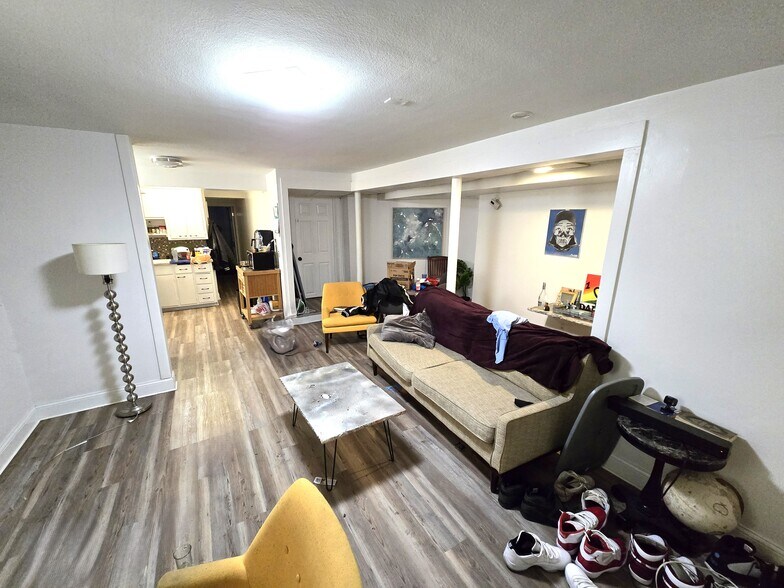 More Photos Of 2409 S Lyndale Ave, Minneapolis Multifamily For Sale