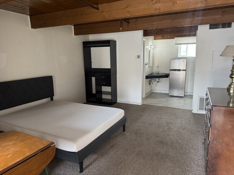 More Photos Of 340 6th St, Wells Apartments For Sale