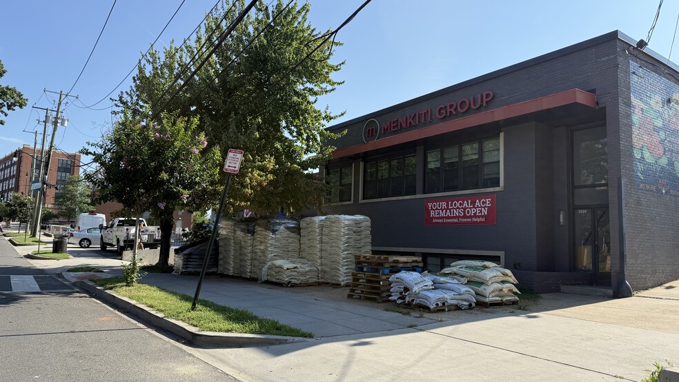 More Photos Of 3401 8th St NE, Washington Warehouse For Lease