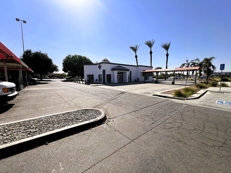 More Photos Of 1697 W Lacey Blvd, Hanford Carwash For Sale