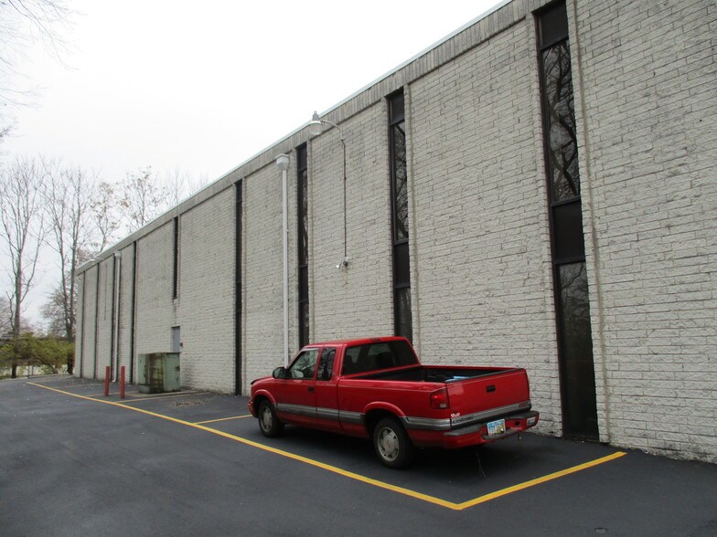 More Photos Of 4124 Linden Ave, Dayton Office For Lease