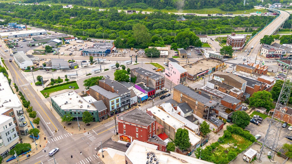 More Photos Of 4034 Hamilton Ave, Cincinnati Storefront Retail Office For Sale