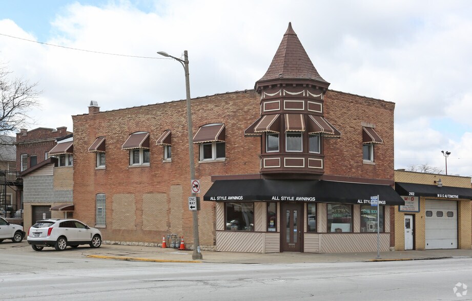 Primary Photo Of 2100 W Lake St, Melrose Park Storefront Retail Residential For Lease