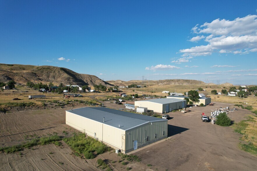 More Photos Of 184 Highway 200, Glendive Warehouse For Sale