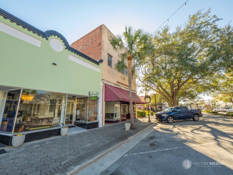 More Photos Of 1418 Newcastle St, Brunswick Storefront For Lease