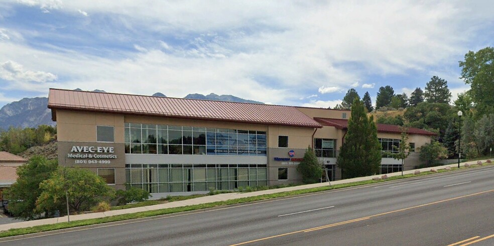 Primary Photo Of 8789 S Highland Dr, Sandy Medical For Lease