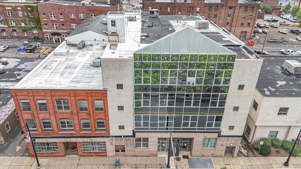 More Photos Of 16-22 E Union St, Wilkes-Barre Apartments For Sale