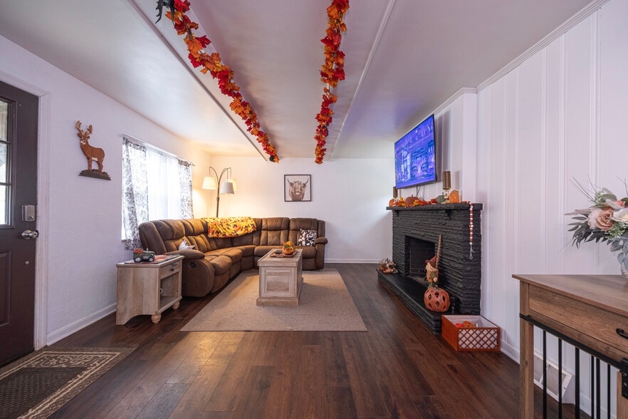 More Photos Of 6331 State Route 88, Finleyville Warehouse For Sale