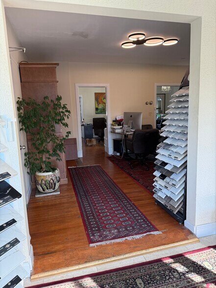 More Photos Of 110 Defense Hwy, Annapolis Office For Sale