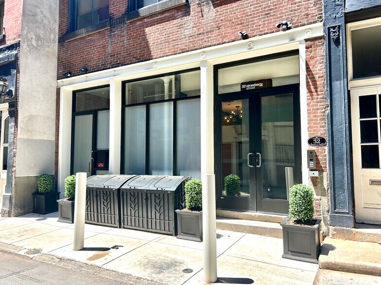 More Photos Of 32-34 S Strawberry St, Philadelphia Apartments For Sale