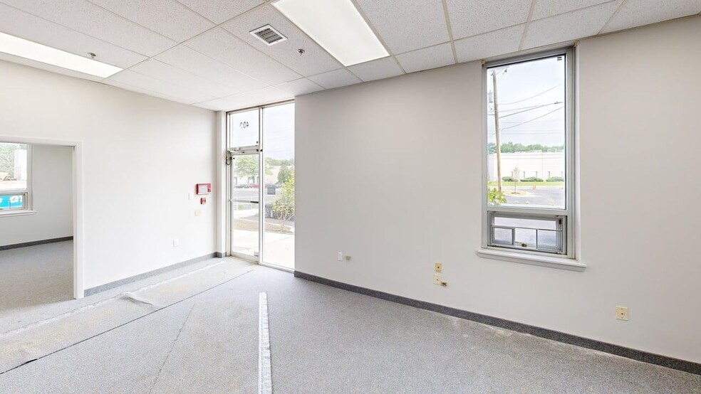 More Photos Of 40d Cotters Ln, East Brunswick Manufacturing For Lease