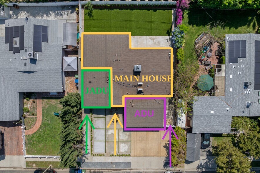 More Photos Of 22928 Leadwell St, West Hills Apartments For Sale