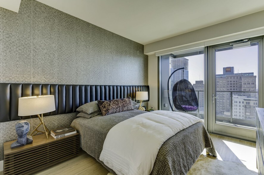 More Photos Of 1640 Broadway, Oakland Apartments For Lease