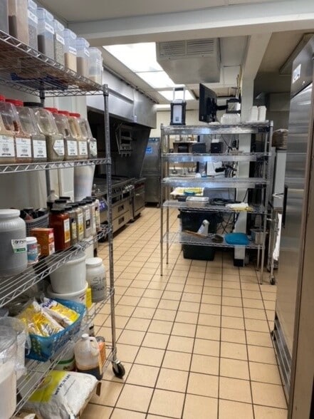 More Photos Of 10980 Dunnigan Rd, Emmett Restaurant For Sale