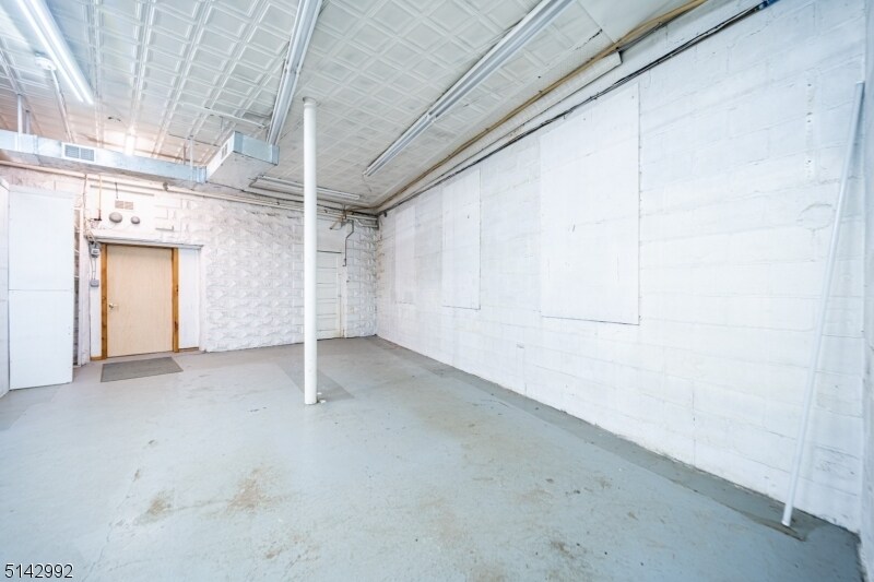 More Photos Of 324 Ringwood Ave, Pompton Lakes Storefront Retail Residential For Lease