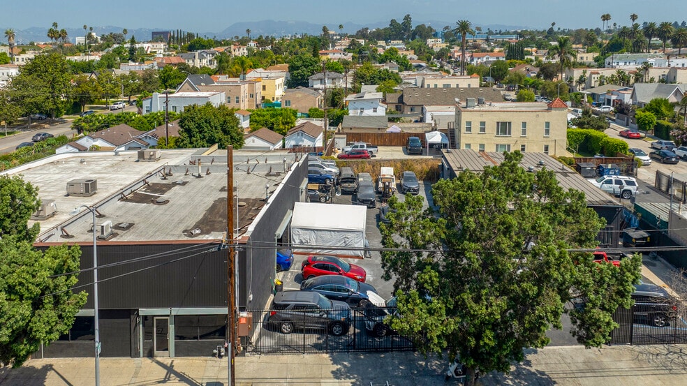 More Photos Of 4605–4619 W Pico Boulevard, Los Angeles Auto Repair For Sale