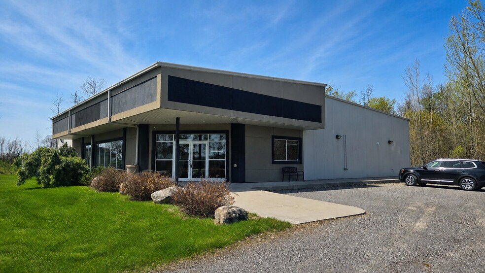 Primary Photo Of 2318 2nd Concession Rd, Brockville Industrial For Sale