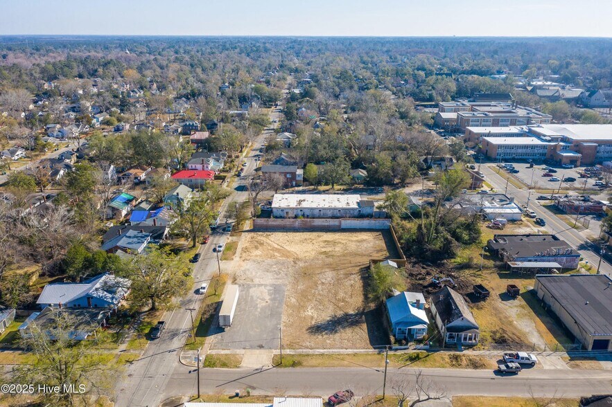 More Photos Of 1102 Chestnut St, Wilmington Land For Sale