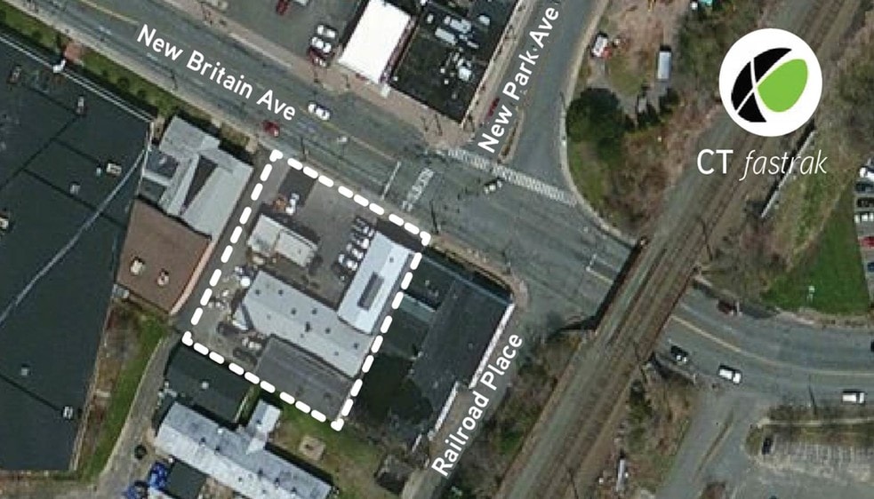 More Photos Of 1049 New Britain Ave, West Hartford Freestanding For Lease