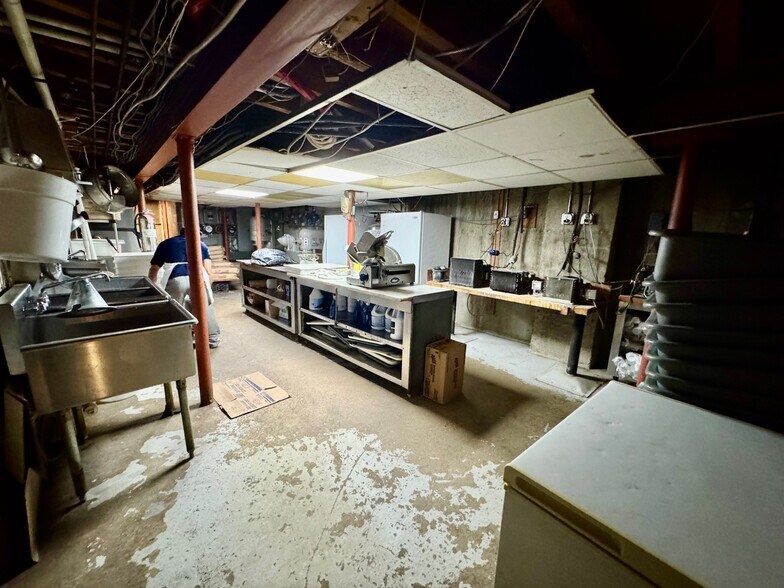 More Photos Of 200 Rockaway Ave, Valley Stream General Retail For Sale