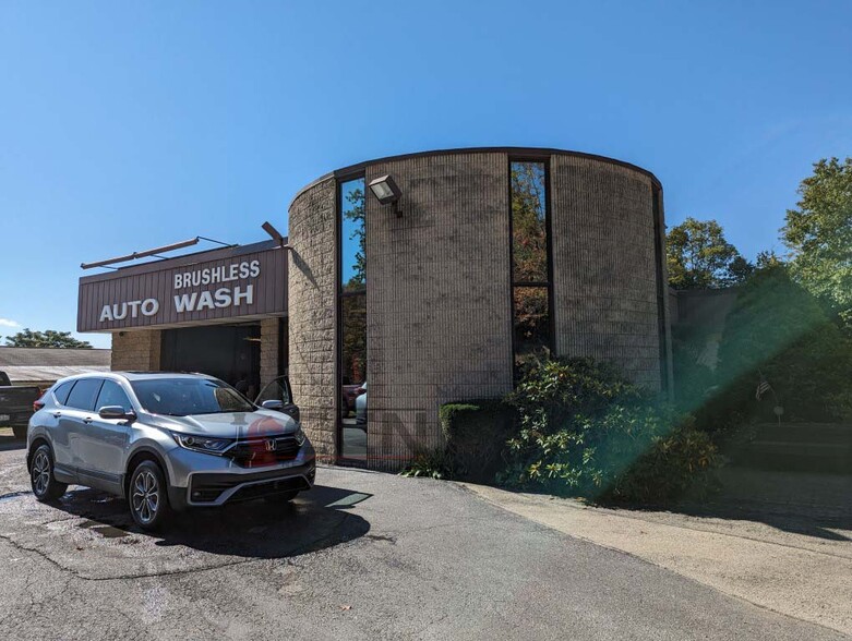 Primary Photo Of 925 Menoher Blvd, Johnstown Carwash For Sale