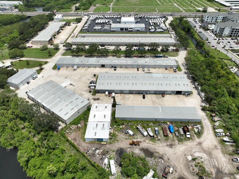 More Photos Of 8100 Park Blvd N, Pinellas Park Storefront For Lease